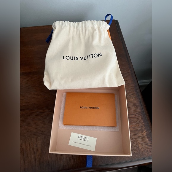 Mens Louis Vuitton Damier Belt 40mm - Picture 4 of 4